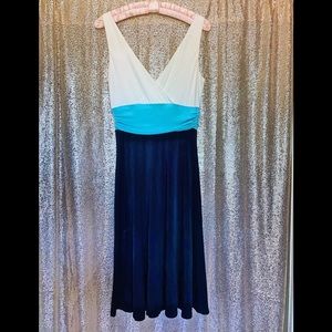 Sleeveless color block dress